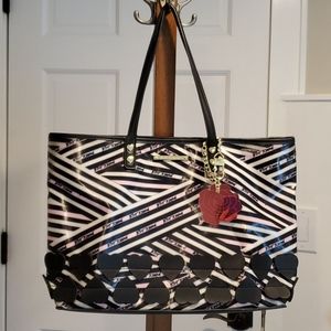 Betsey Johnson shoulder bag